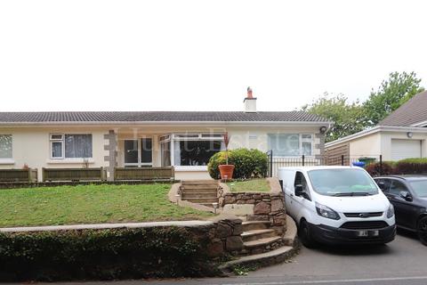 4 bedroom detached bungalow to rent, La Grande Route de St. Laurent, St. Lawrence, Jersey. JE3 1NH