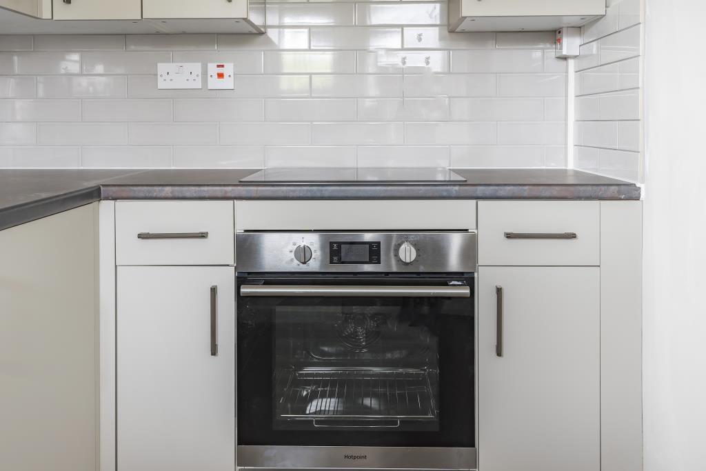Oven