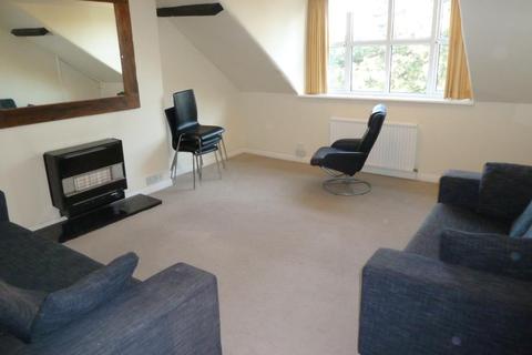2 bedroom flat to rent - Salisbury