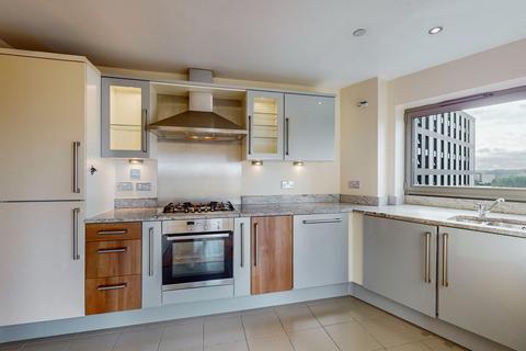 2 bedroom flat to rent, Kelvinhaugh Street, Yorkhill, Glasgow, G3