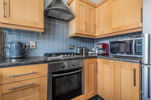 3, Blue Pryor Court Brandon Road, Church Crookham, Fleet, GU52 0YD