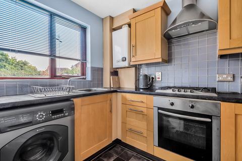 3, Blue Pryor Court Brandon Road, Church Crookham, Fleet, GU52 0YD