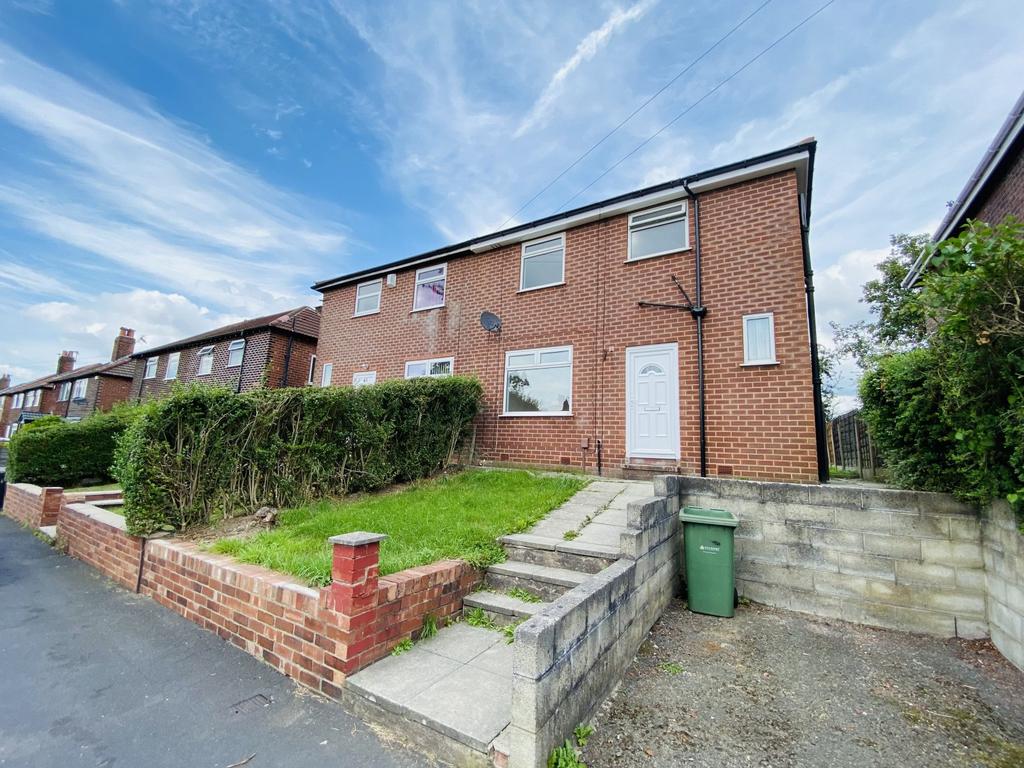 Windermere Road, Stockport, SK1 3 bed semidetached house £950 pcm (£