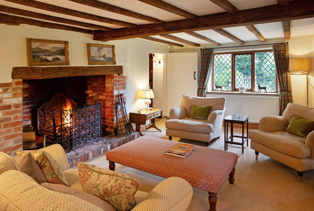 Drawing Room Other Way