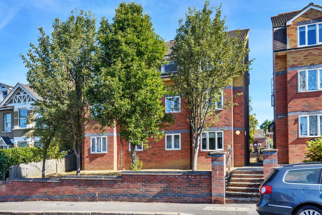 Park Road, Studio £215,000