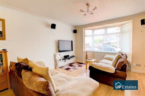11a Forknell Avenue, Coventry, CV2 3ED
