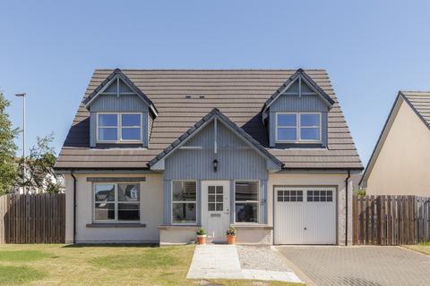 4 bedroom detached house to rent, Raedykes Crescent, Aberdeen