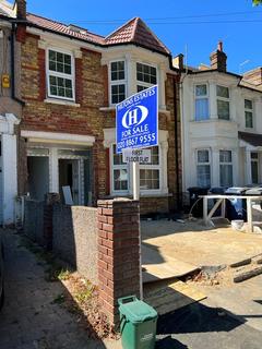 36a Grosvenor Road, Southall, UB2 4BP