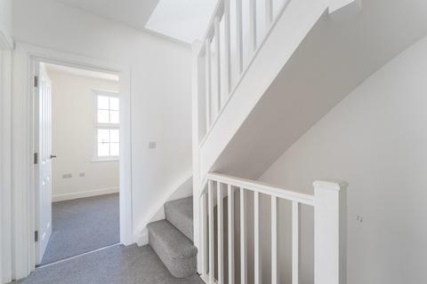 36a Grosvenor Road, Southall, UB2 4BP