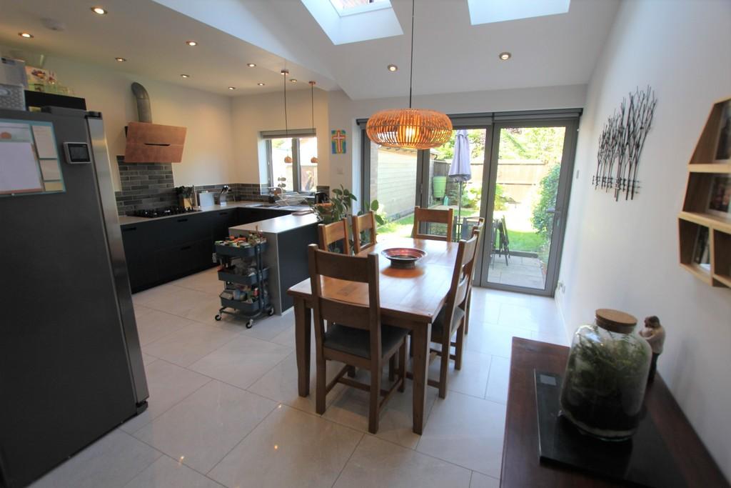 Chester Road, Huntington 5 bed semidetached house £1,600 pcm (£369 pw)