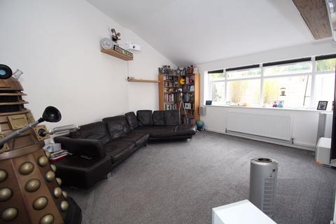 149 Walker Gardens, Hedge End, Southampton, SO30 2AJ