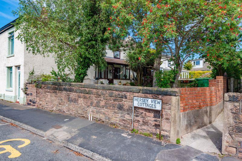 Weston Road, Weston Village, Runcorn 1 bed cottage £145,000