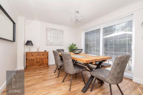 1 Broadgate, Taverham, Norwich, NR8 6GH