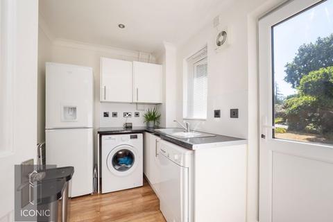 1 Broadgate, Taverham, Norwich, NR8 6GH