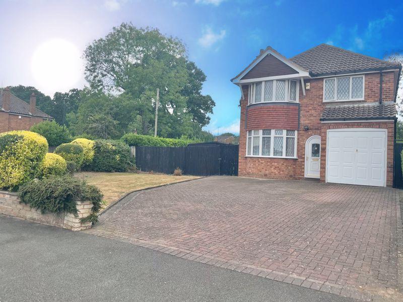 Springfield Crescent, Sutton Coldfield, B76 2ST 3 bed detached house