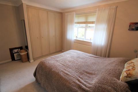 7, Lime Court Hazel Way, Chipstead, Coulsdon, CR5 3PJ