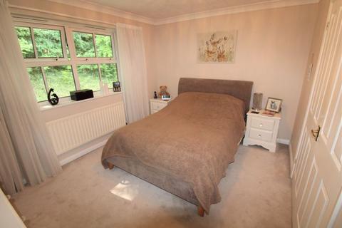 7, Lime Court Hazel Way, Chipstead, Coulsdon, CR5 3PJ
