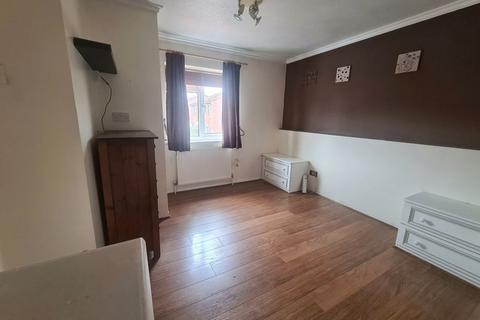 11 Tanfield Green, Luton, LU2 9UE