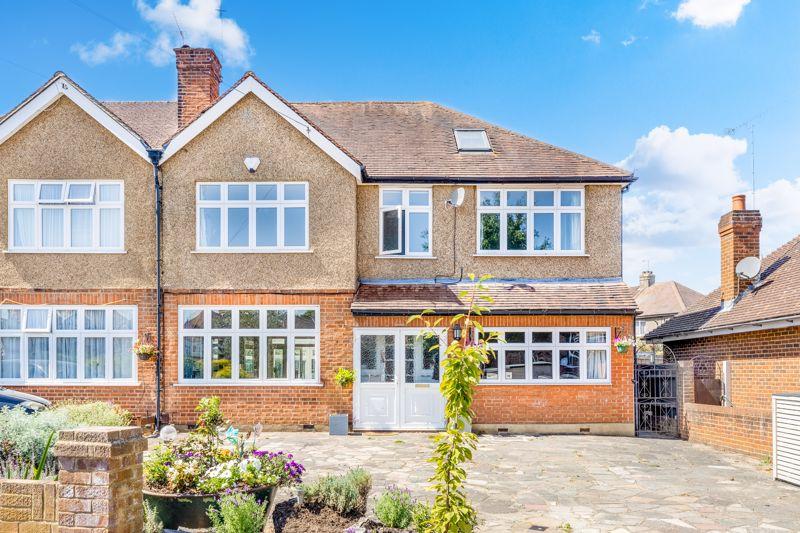 Raeburn Avenue, Surbiton 4 bed semidetached house for sale £950,000