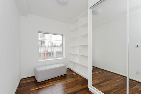 2 bedroom apartment to rent - Old Castle Street, E1