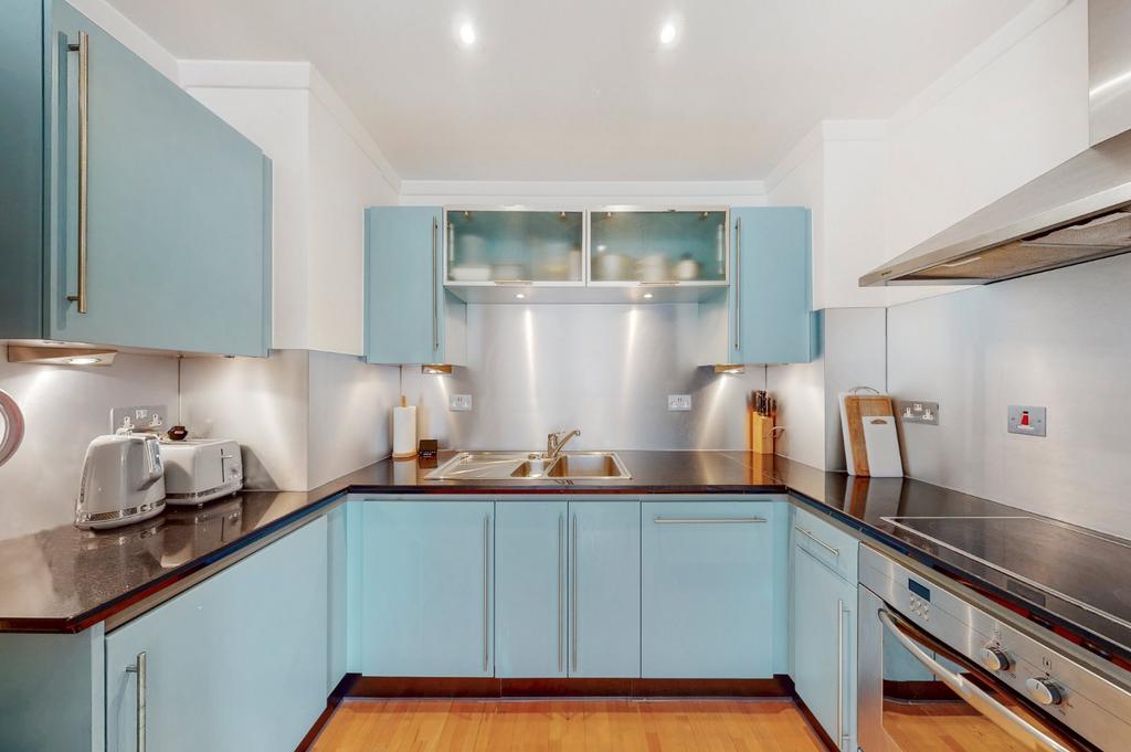Apartment in London - View 2