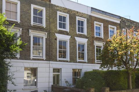 39b Regina Road, London, N4 3PT