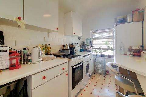 1 bedroom flat for sale - Beresford Avenue, Hanwell, LONDON, W7