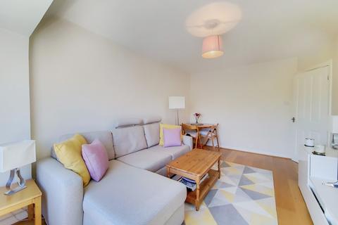 70a Beresford Avenue, London, W7 3AP