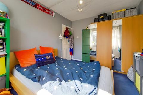 142b Shakespeare Road, Hanwell, London, W7 1LX