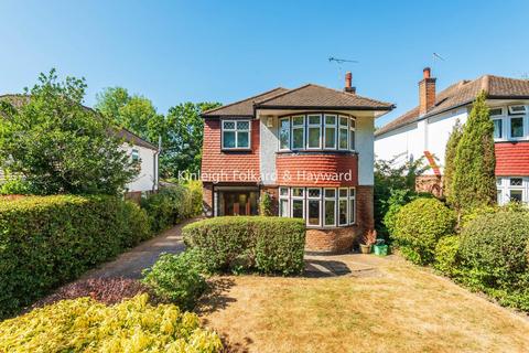 7 Walden Road, Chislehurst, BR7 5DH