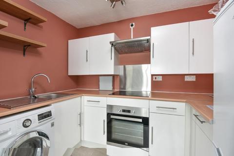 44 Albemarle Park, Beckenham, BR3 5XG
