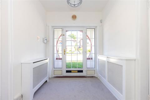 3 bedroom detached house to rent, Corstorphine Hill Crescent, Corstorphine, Edinburgh
