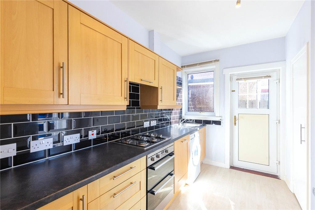 Kitchen (2)