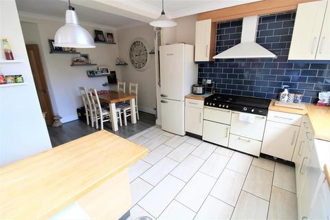 71 Woolwich Road, Bexleyheath, DA7 4HS