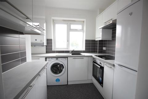31 Luffield Road, London, SE2 9JN