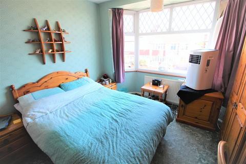 11 Buxton Road, Erith, DA8 3BJ