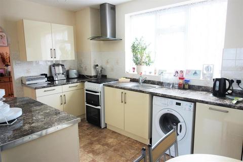24 Luffield Road, London, SE2 9JL