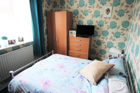 24 Luffield Road, London, SE2 9JL