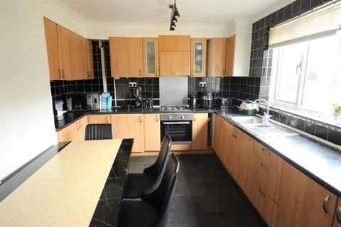 67 Luffield Road, London, SE2 9JN