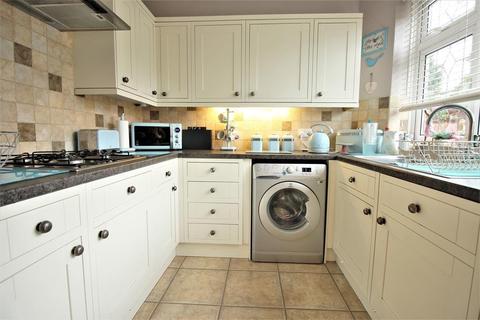 165 Harrow Manorway, London, SE2 9XJ