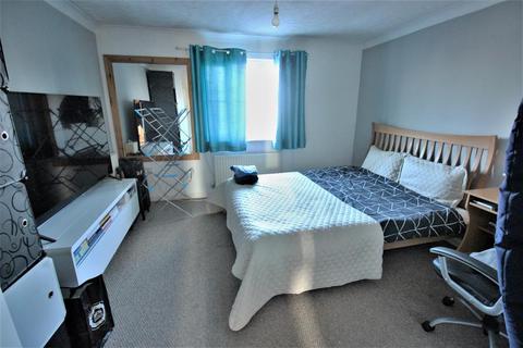 114 Redbourne Drive, London, SE28 8RX