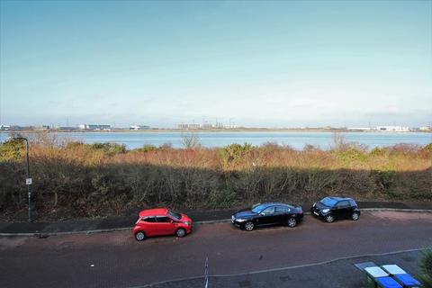 114 Redbourne Drive, London, SE28 8RX