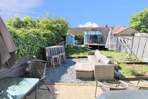 13 Farm Place, Crayford, Dartford, DA1 4LU