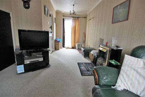41 Surlingham Close, London, SE28 8NE