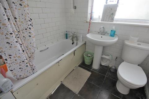 21 Commonwealth Way, London, SE2 0JZ
