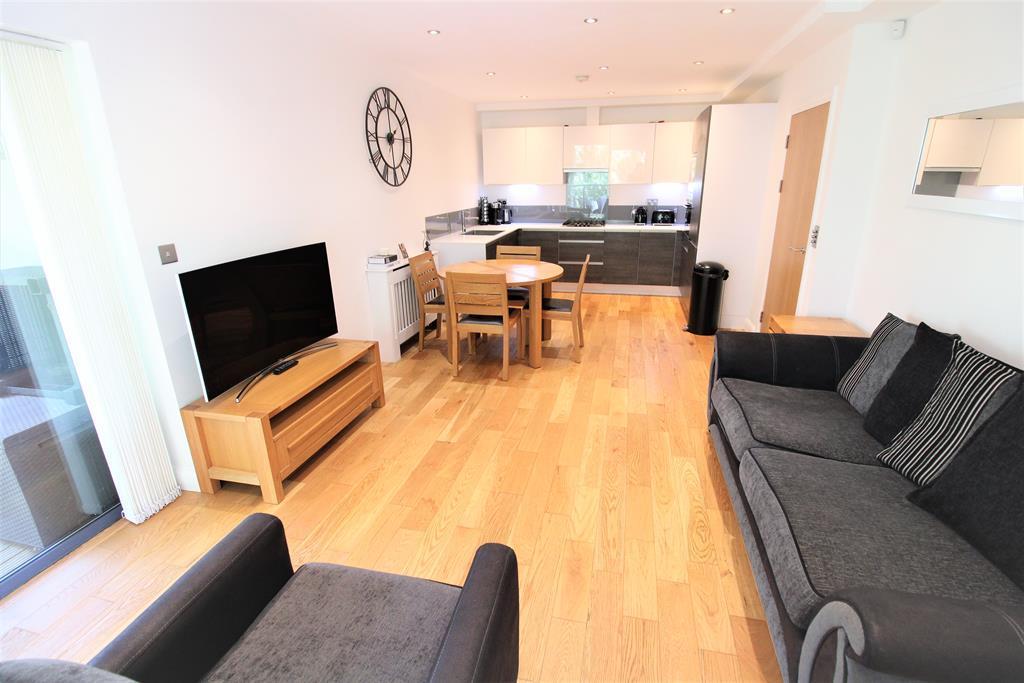 Lounge/Diner