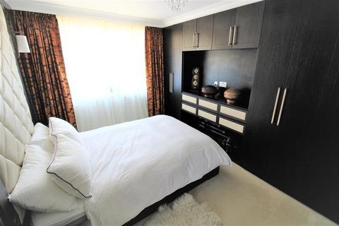312 Upper Wickham Lane, Welling, DA16 3ER