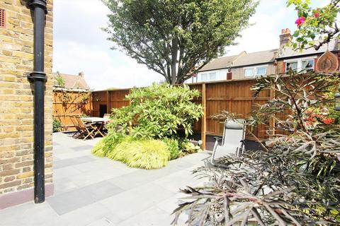 36 Abbey Wood Road, London, SE2 9NP