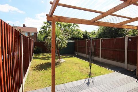 7 Wolsey Close, London, SE2 9AW