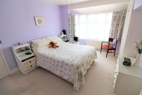 19 Lansdowne Avenue, Bexleyheath, DA7 5SN
